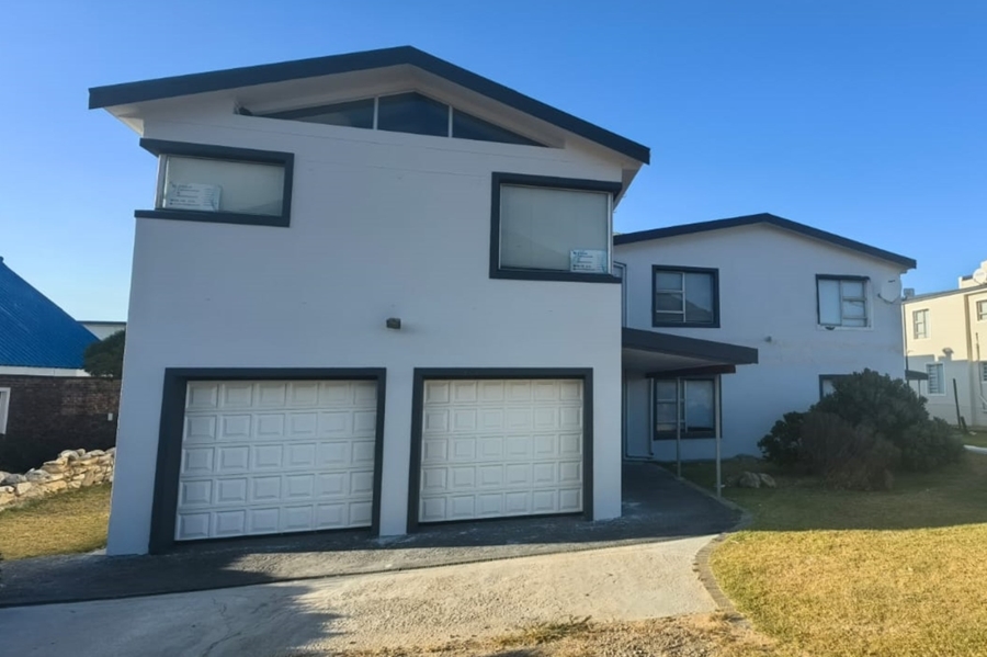 5 Bedroom Property for Sale in Bettys Bay Western Cape